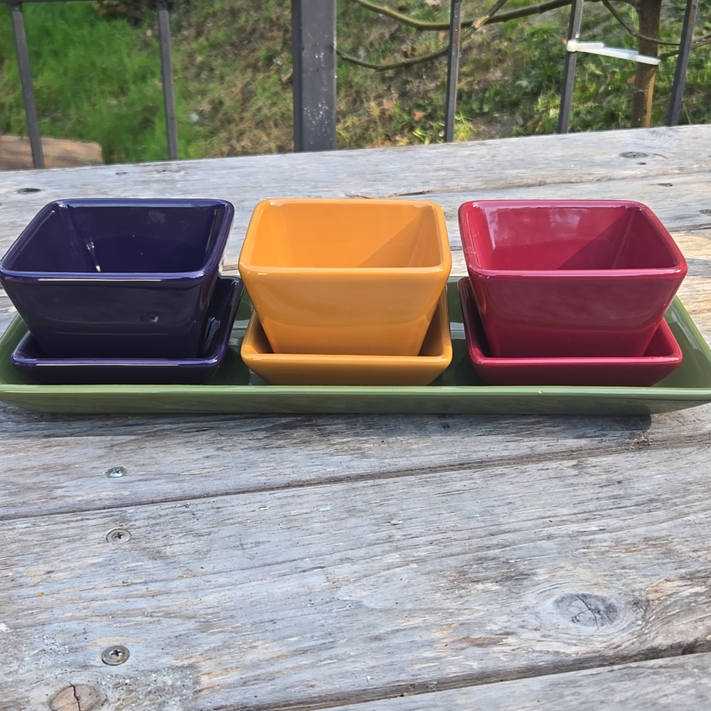 The Pampered Chef Simple Additions 7 piece Serving Set